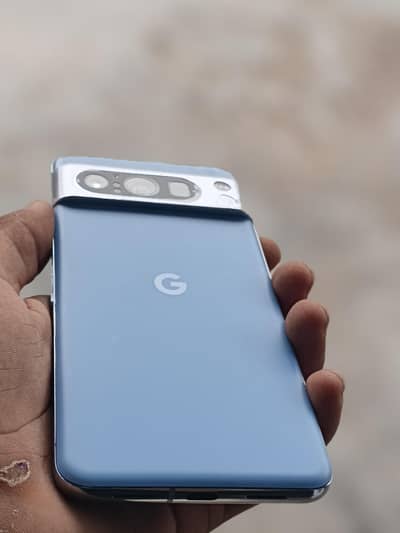 Google Pixel 8 Pro