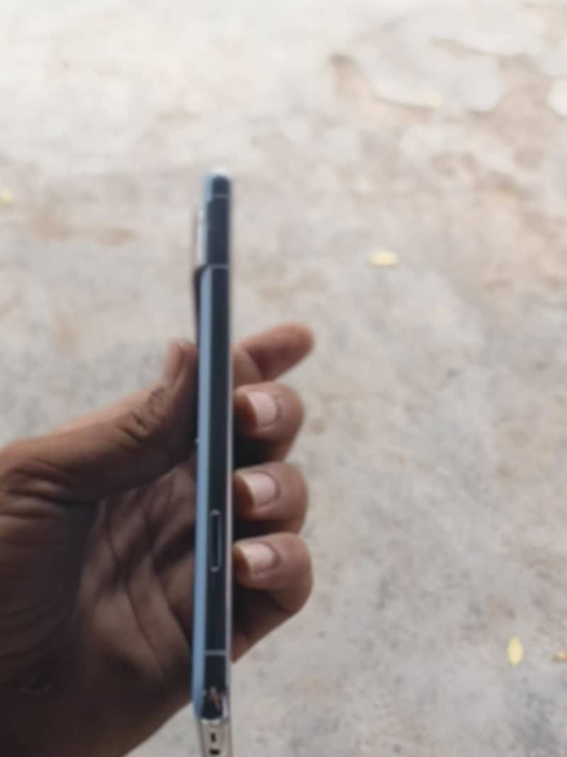 Google Pixel 8 Pro 2
