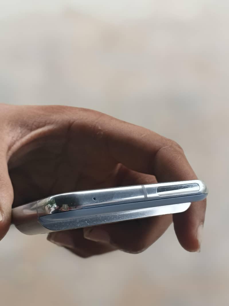 Google Pixel 8 Pro 3