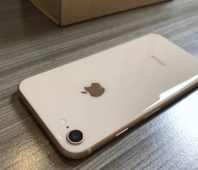 Apple iPhone 8