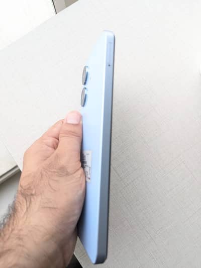 Realme Note 60