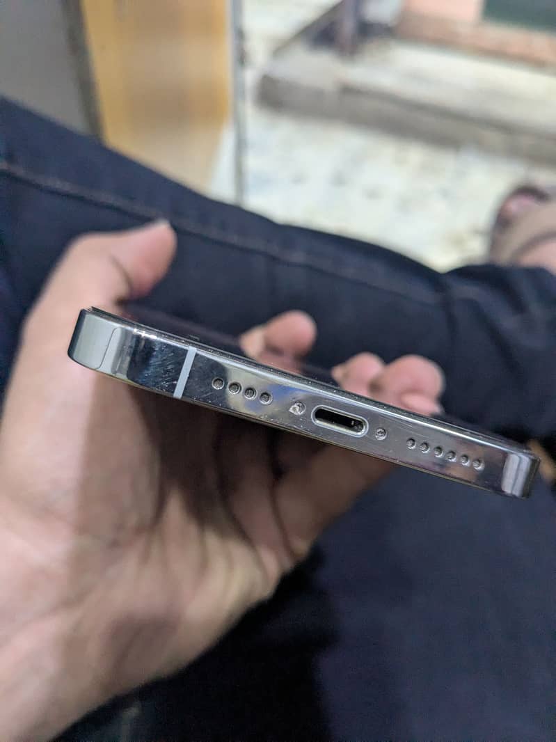 Iphone 12 Pro Max 2