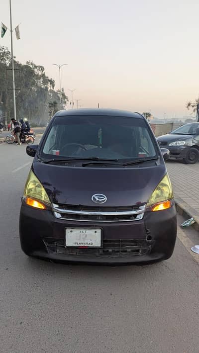 Daihatsu Move 2012