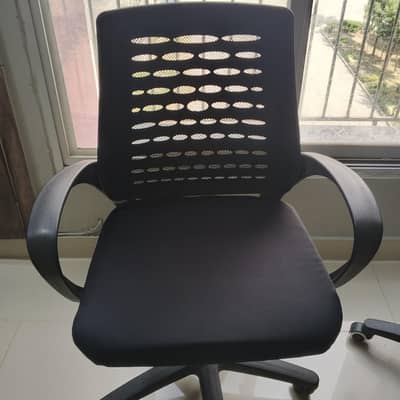 Black Mesh Office Chair,  Adjustable, Good Condition