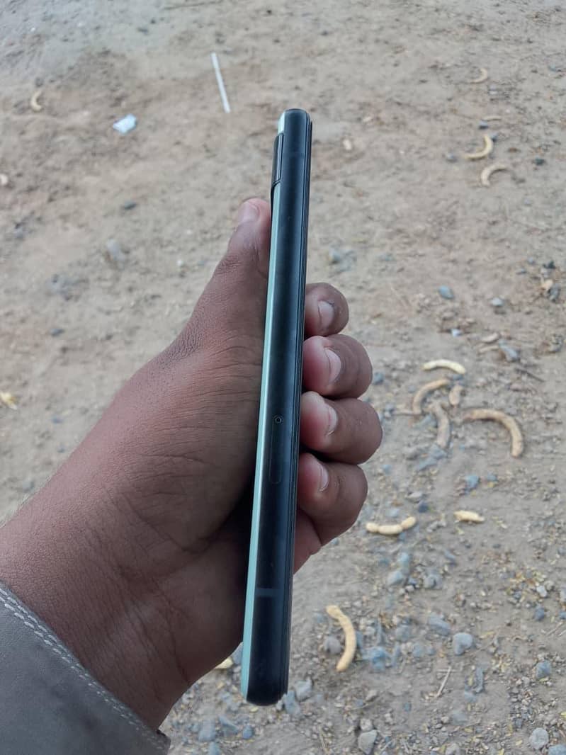 Google Pixel 6a 1