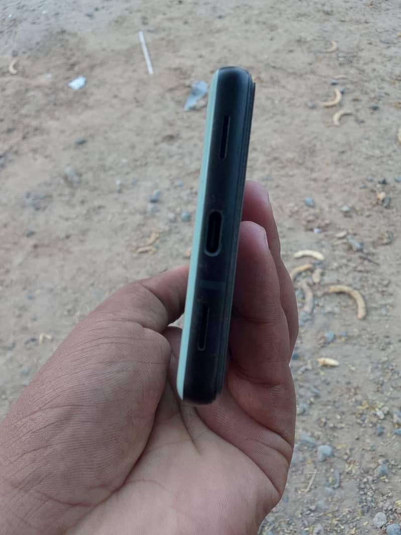 Google Pixel 6a 4