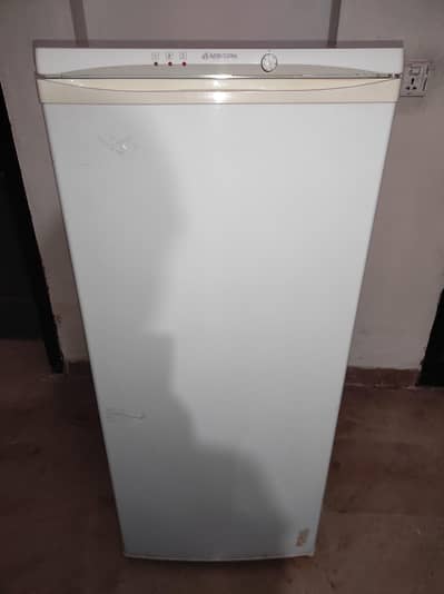 Ariston freezer (Good condition)