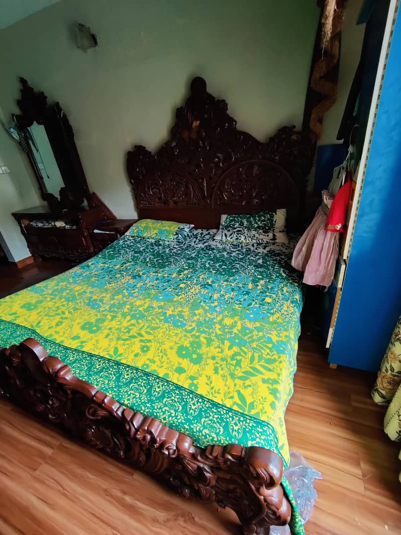 chinioti bed 1