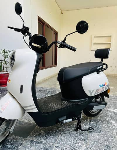 RAMZA YAARI like a new
