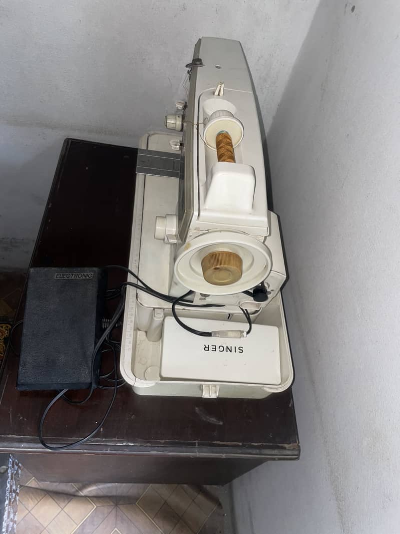 Electric Sewing machine 2