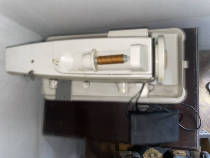 Electric Sewing machine 4