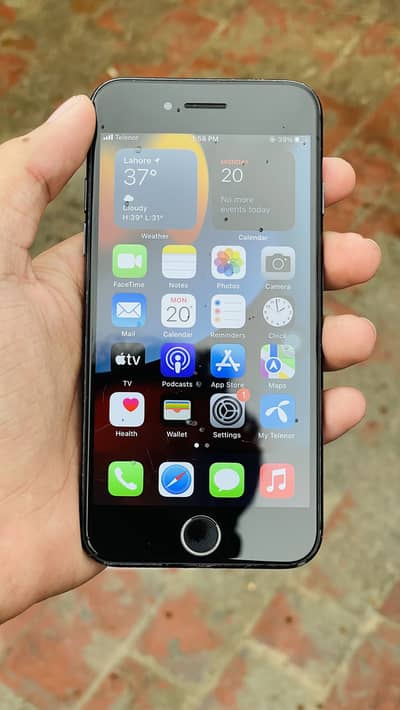 Apple iPhone 7 LLA Model 128gb Pta Approved