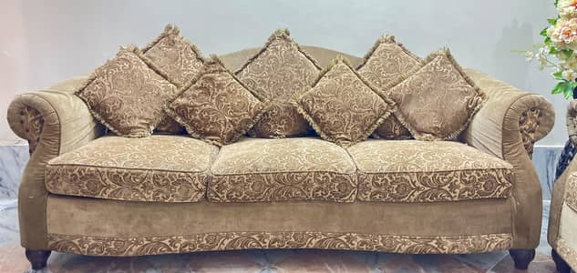 7-Seater Sofa Set – Excellent Condition | Comfortable | Best Price
