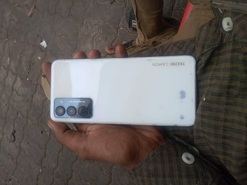 Tecno CAMON 18T 0