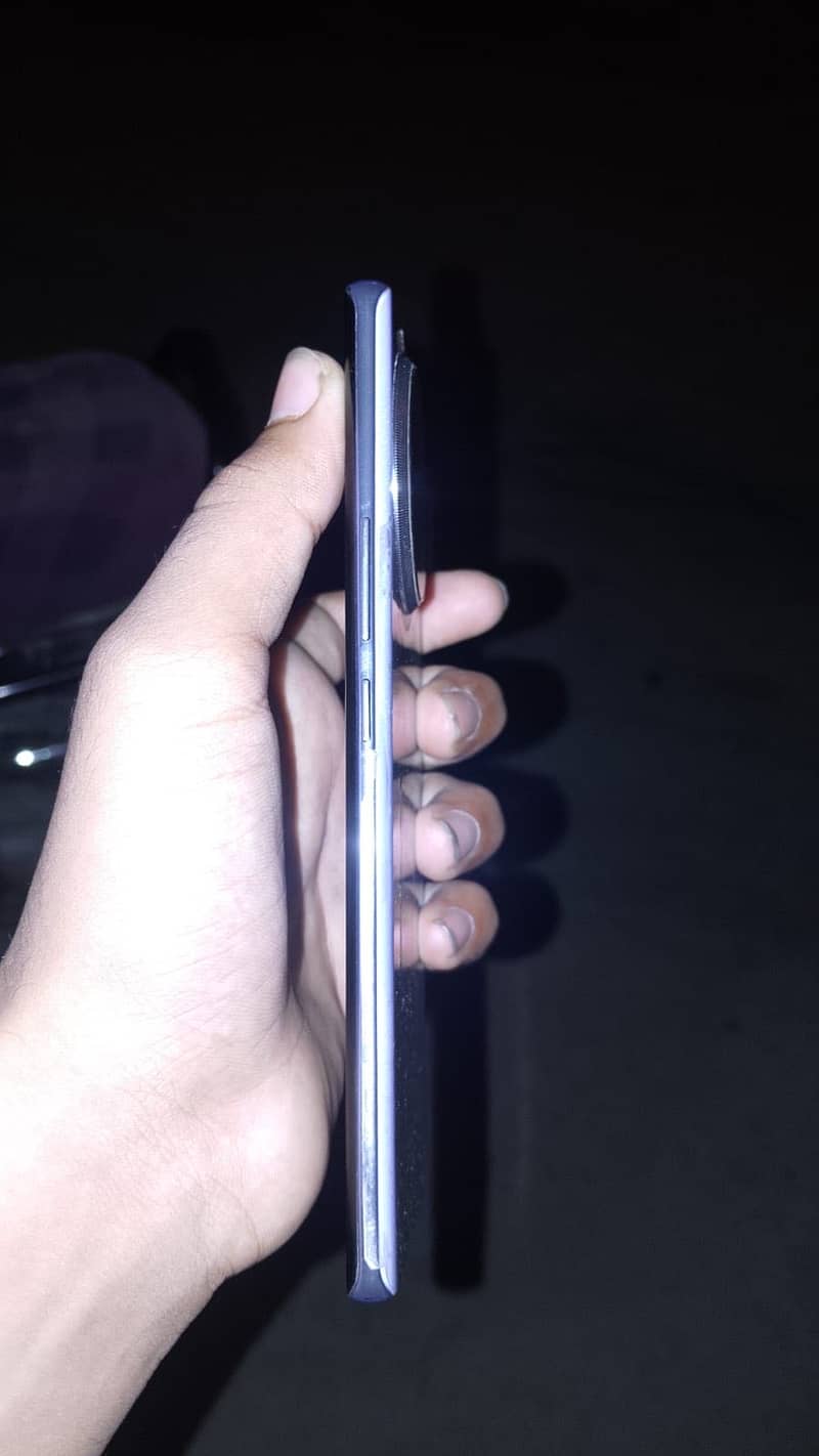 Tecno camon 30s 3