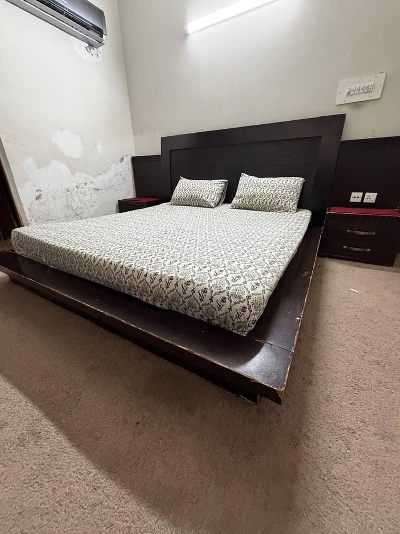 Bed with side Tables 1