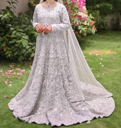 Walima Dress – Ivory Grey | One Time Worn | With Matching Pouch
