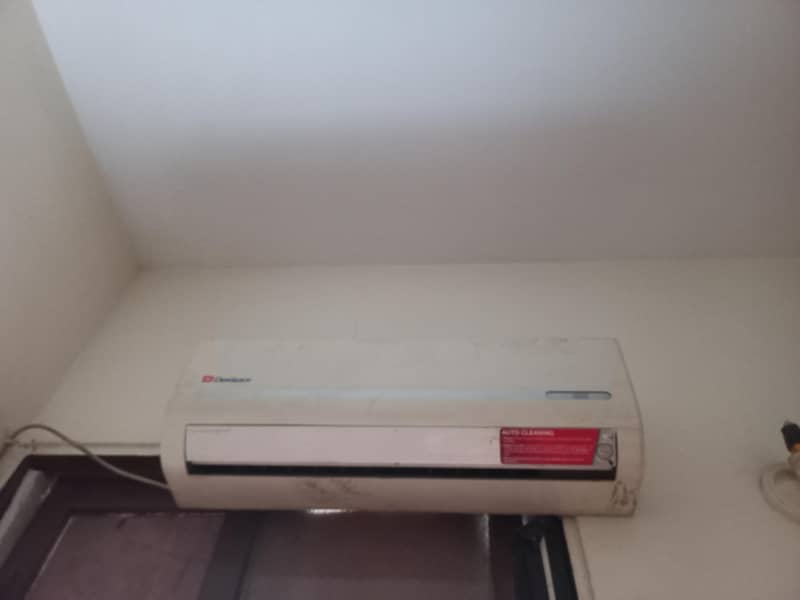 split Ac 0