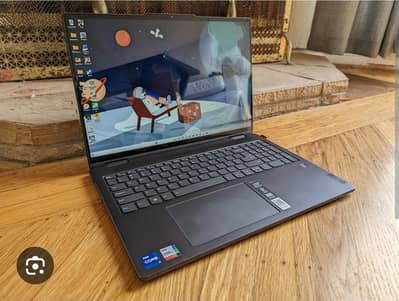 lenovo yoga 16 inches i7 13th generation