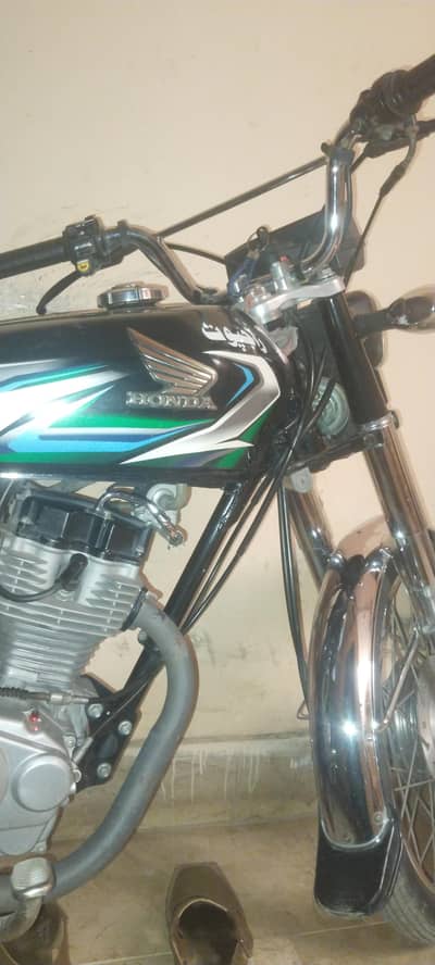 125 for sale condition 10by9