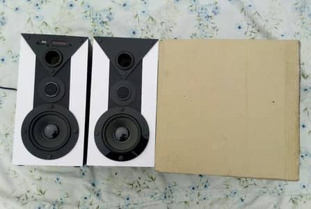 Bluetooth speakers