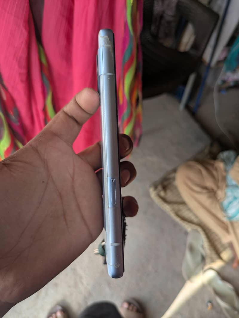 Google Pixel 7a 4
