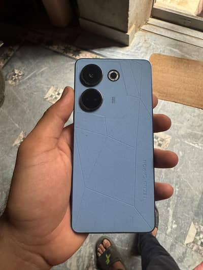 Tecno CAMON 20 8 256 complete box