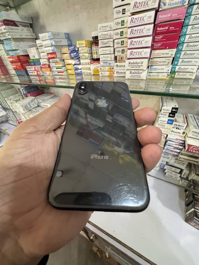 Apple iPhone X 1