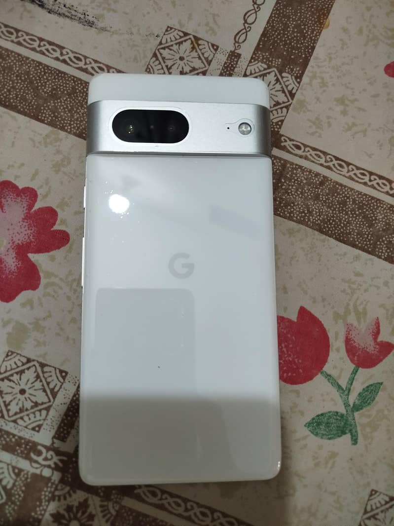 Google pixel 7 3