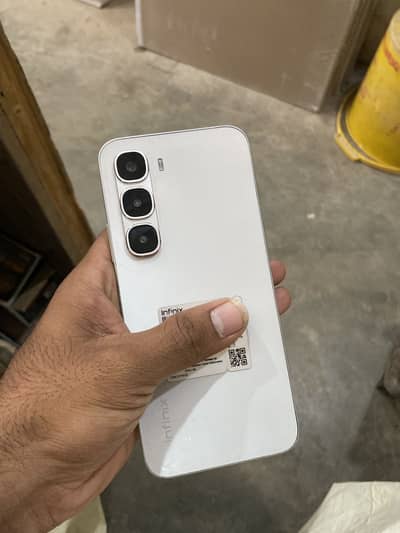 Hot 60 pro 8+8 128 all ok complete accessories