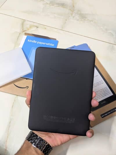 Kindle Paperwhite 12th generation 16gb brand new open box Price 55K
