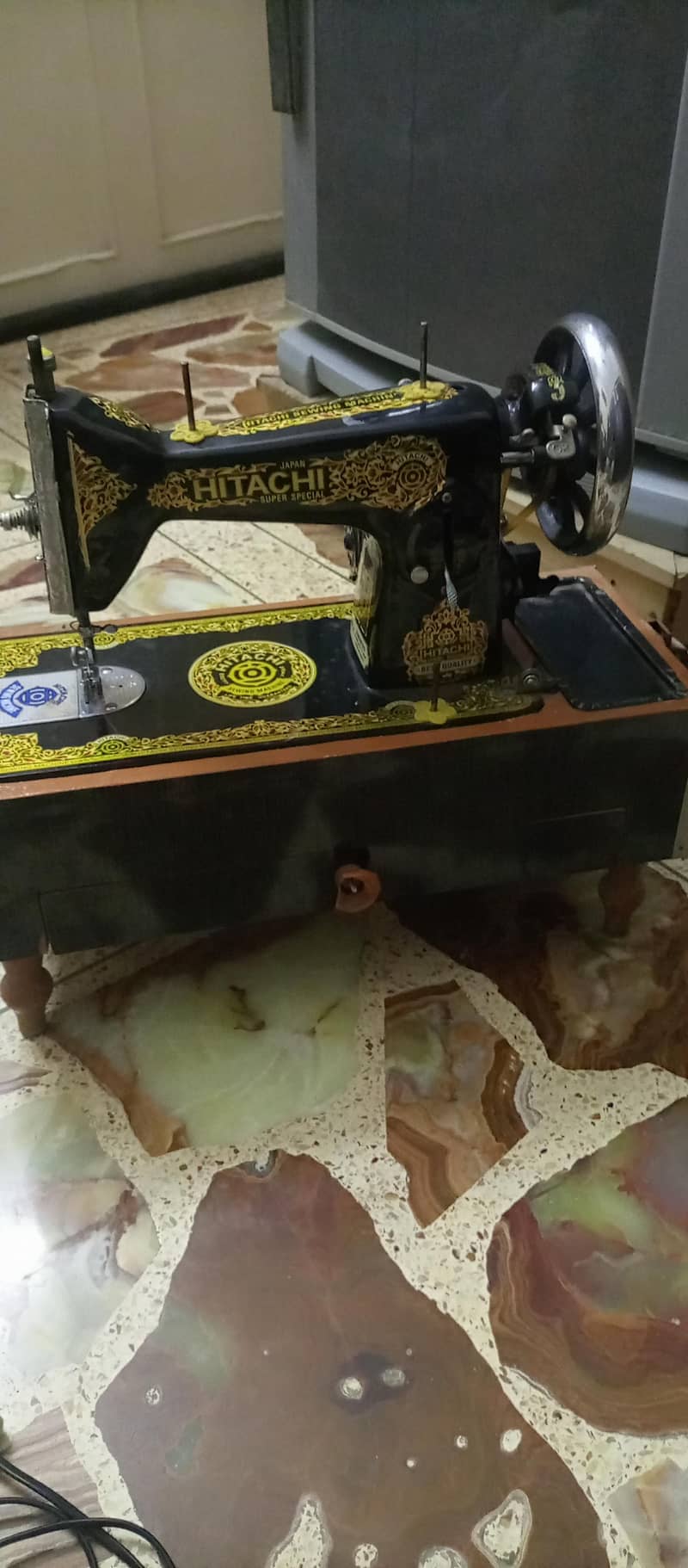 Hitachi Japanese Original Sewing Machine with Table 3