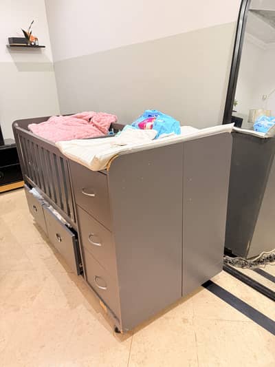 Baby cot with Mattress and waterproof mattress topper