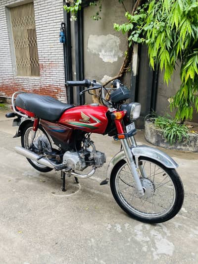 Honda CD70 2016Model total genuine 28000km use  best for2017 2018