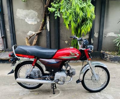 Honda CD70 2016Model total genuine 28000km use  best for2017 2018