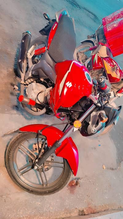GXS125 Suzuki