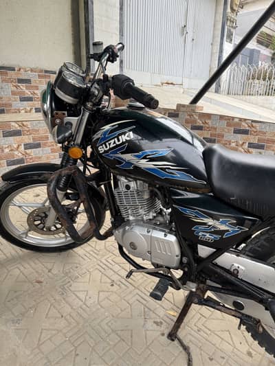 Suzuki Gs150 se
