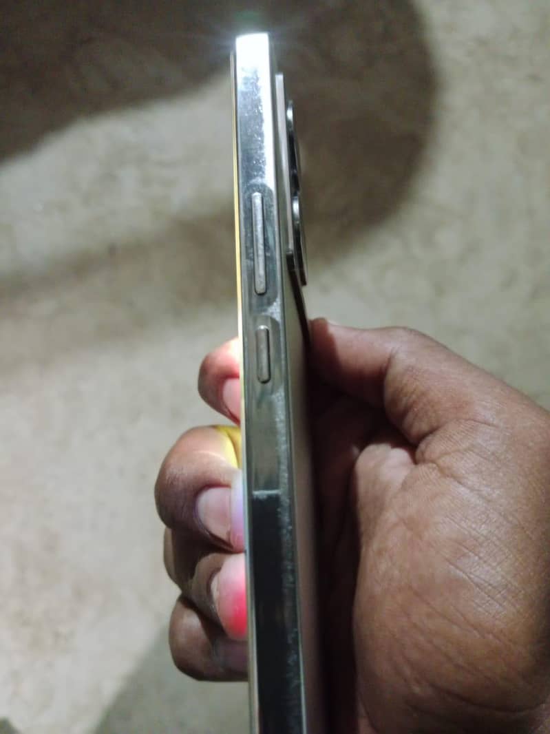 Infinix Note 40 6