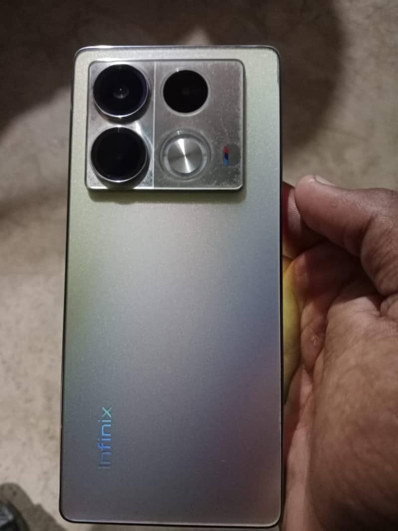 Infinix Note 40 7