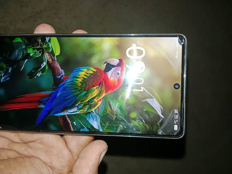 Infinix Note 40 8