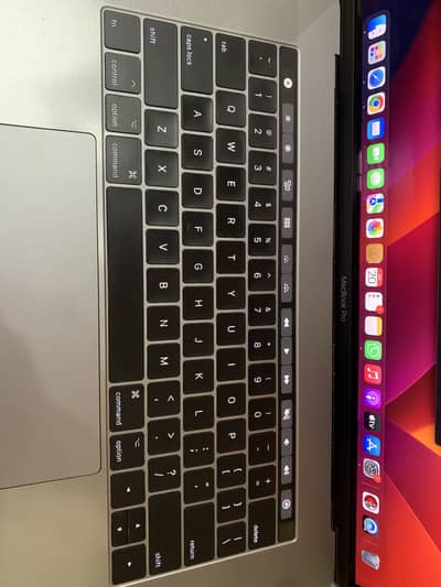 MacBook Pro 2017 (15 ich display)