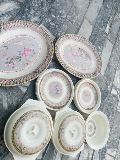 dinnet set for sale