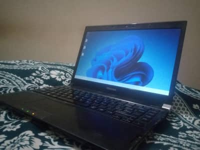 Laptop Available for Sale
