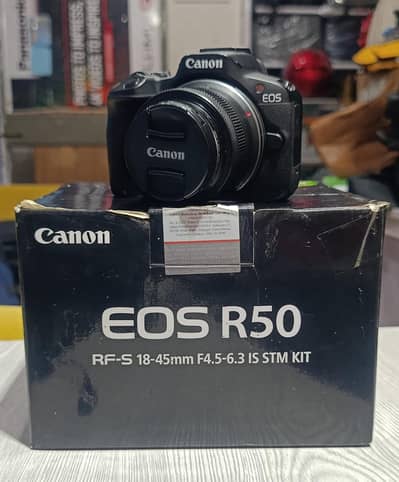 CANON R50