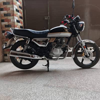 Honda CG 150 2025