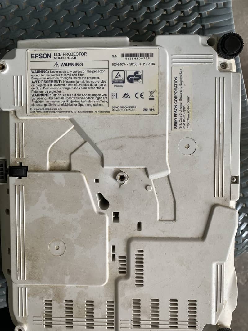 Epson projector 3