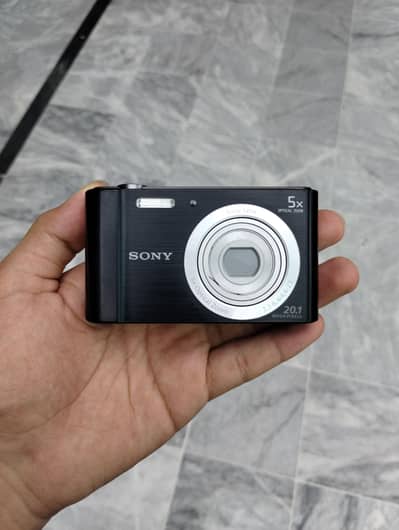 Digital Camera