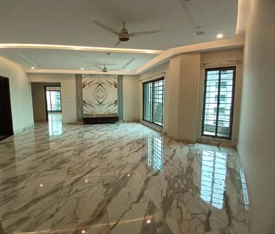 Beautiful Apartment In Askari-10 Sector-S