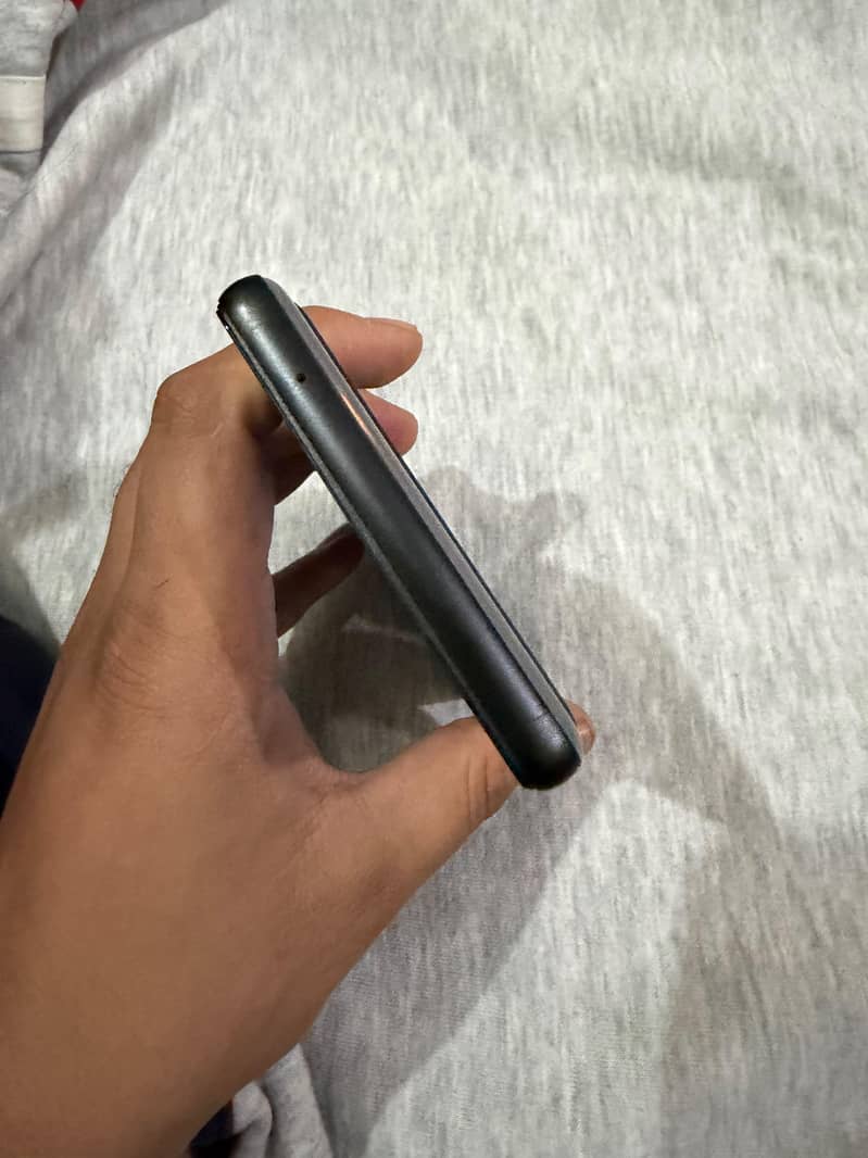 Google Pixel 6a 1