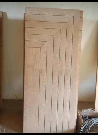Door  new for urgent sale size 33".   7 aadat. & 27" inch 2dbil pali